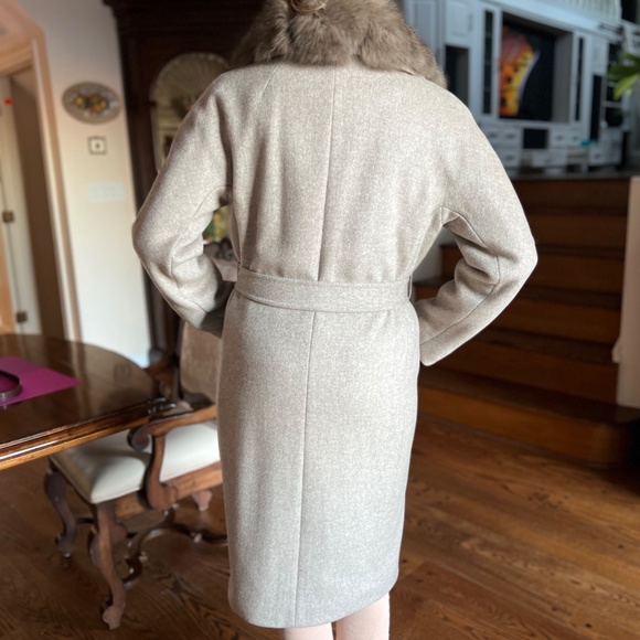 Winter coat with fur collar - Picture 7 of 7